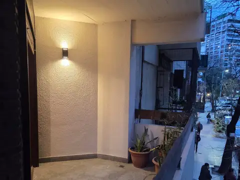 ALQUILO  DEPARTAMENTO EN BELGRANO , 2 AMB AL FRENTE CON BALCÓN CORRIDO