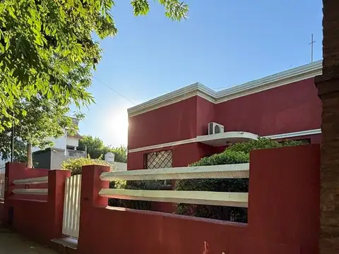 Casa en venta en Muñiz