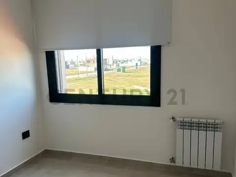 DUPLEX