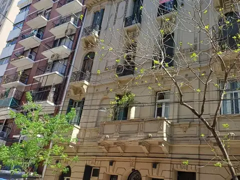 Departamento en Venta de 5 ambientes