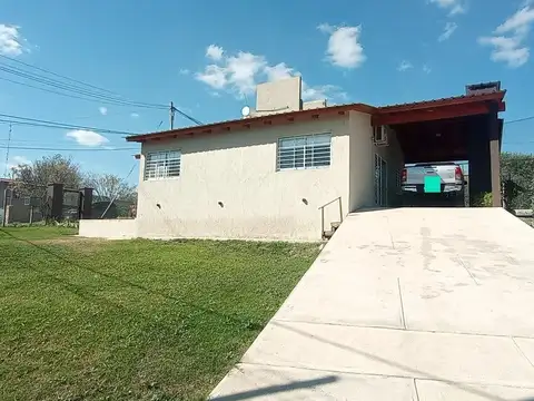 VENTA HERMOSA CASA EN VILLA SANTA CRUZ DEL LAGO