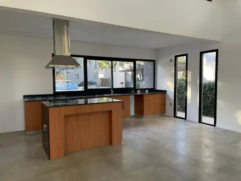 Casa en Alquiler de 2 dormitorios