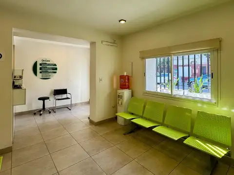 Depto Tipo Casa en Venta 8 años