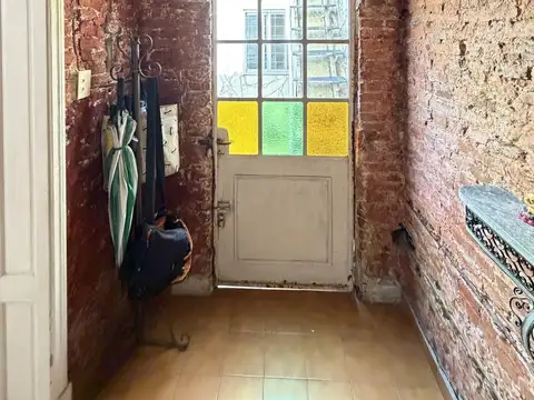 Maipu al 2200 | Casa de 1 Dormitorio Con Terraza Parrillero Y Comodin