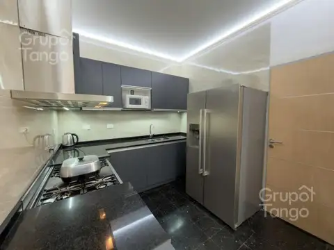 Depto Tipo Casa en Venta en Mataderos, USD 159.000