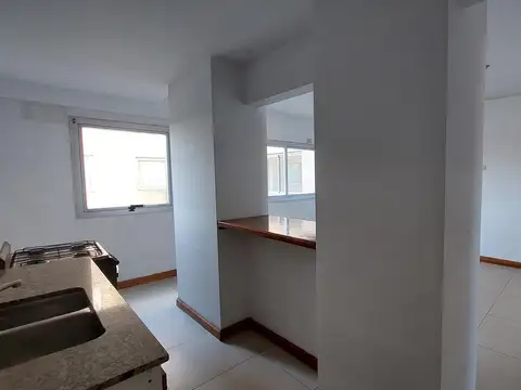 Departamento en Alquiler en Villa Dominico, $ 550.000
