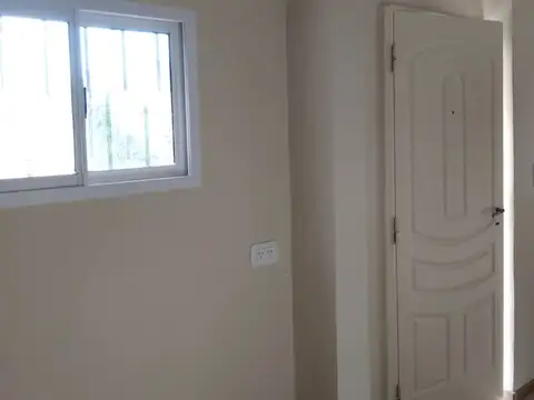 Casa en Alquiler en Villa Elisa, $ 750.000