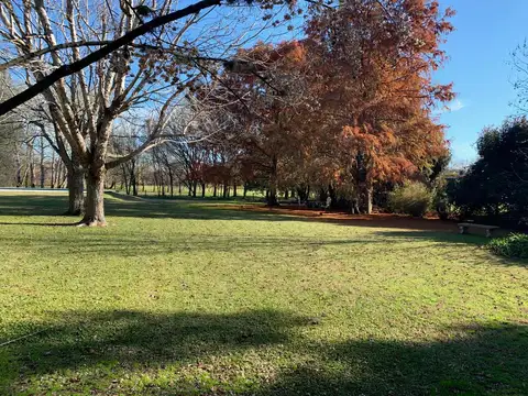 Terreno en Venta en Manzanares, USD 100.000