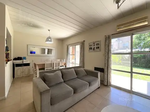 Casa en Venta tipo Triplex 3 dorm Playroom Jardin Parrilla Cochera Nuevo Pilar SUM Futbol Pileta OPO