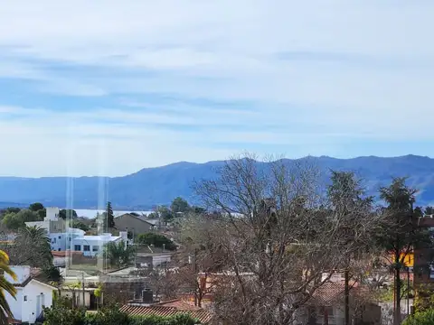 Hipólito Yrigoyen 100