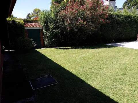 Casa en Venta en Los Rosales, USD 170.000