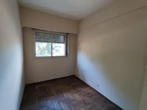 Departamento en Alquiler en Flores, $ 750.000