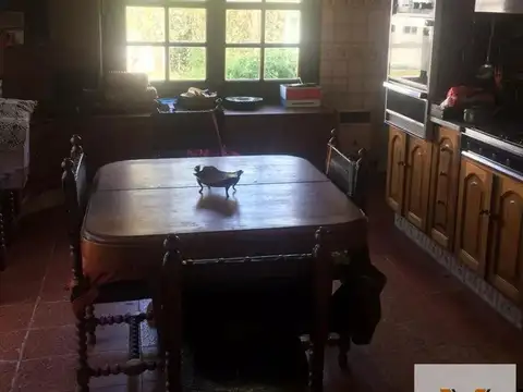 Casa 7 ambientes con 3 baños