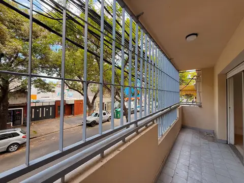 Departamento en Alquiler en Luis Agote, $ 800.000