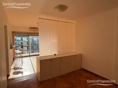 Departamento - Palermo contra frente, amplio pulmón, hermoso balcon, mono ambiente