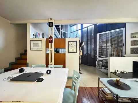 Depto Tipo Casa 4 ambientes con 2 baños