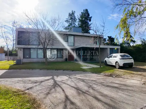 Casa en venta en La Montura