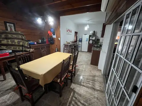 Depto Tipo Casa 3 ambientes con 2 baños