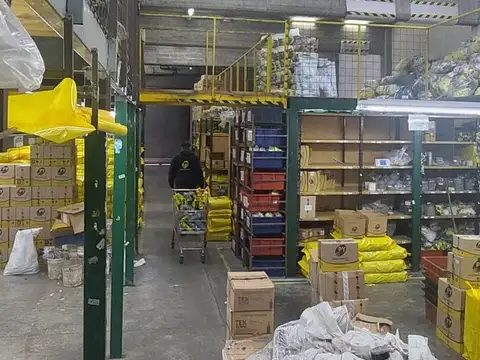 Galpon en Alquiler en Lomas Del Mirador, USD 4.500