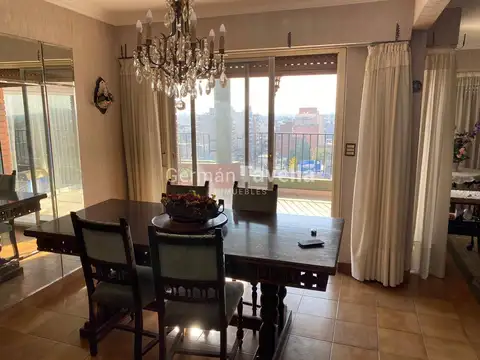Departamento en Venta de 4 dormitorios