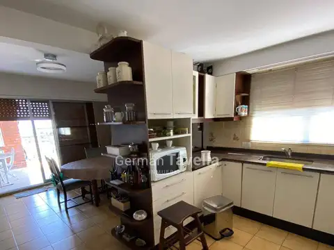 Departamento 5 ambientes con 3 baños