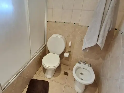 Depto Tipo Casa en Venta con 1 cocheras