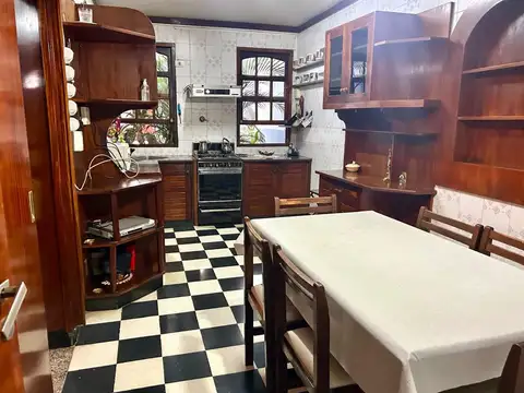 Casa en Venta en Villa del Parque, USD 300.000