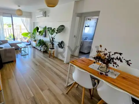 Venta Dpto. 2 ambientes en  Santos Lugares