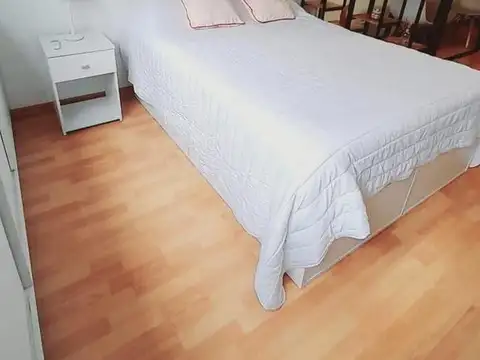 Uruguay 600, Piso 8