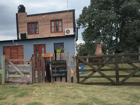 Casa en Venta en Los Hornos [Cod: 0183]