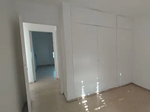 VENTA CASA 3 DORMITORIOS BARRIO AYACUCHO