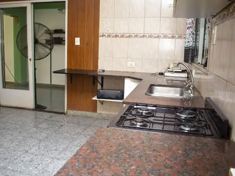 Casa en Venta en Los Hornos [Cod: 7253-447]