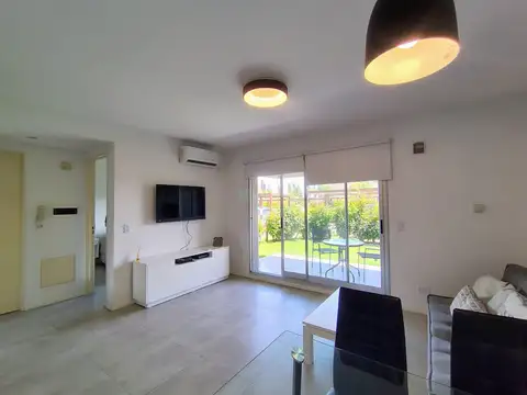 Departamento en Alquiler Temporal en Lagoon Pilar, $ 800