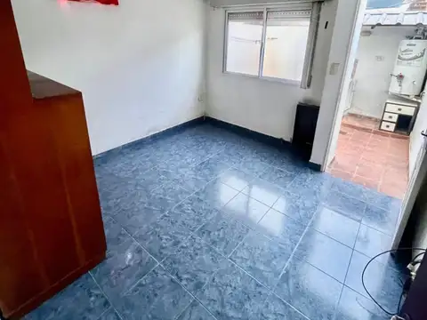 Depto Tipo Casa en Alquiler de 1 dormitorio