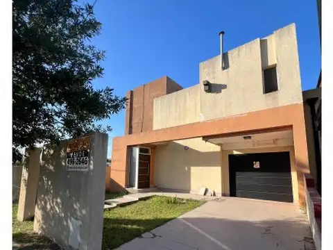 TIERRA DE SUEÑOS 2- RETASADA! PROPIEDAD SOBRE AVENIDA- 3 DORMITORIOS