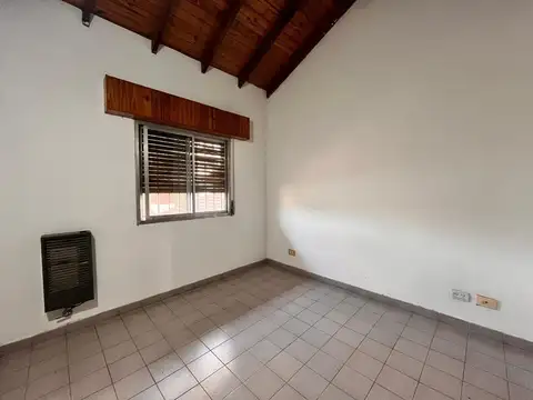 Departamento en Alquiler 32 años