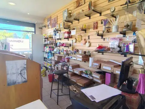 Local en Alquiler Via Pública