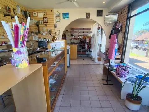Alquiler comercial. Termas Huinco