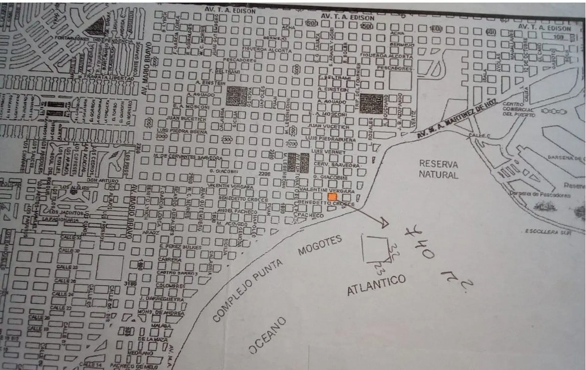 VENTA. LOTE EN ESQUINA CON VISTA AL MAR. PUNTA MOGOTES