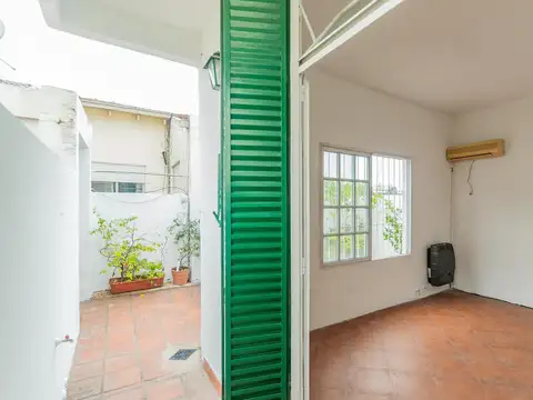 Depto Tipo Casa en Venta de 2 ambientes