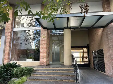 Venta departamento 2 ambientes con cochera en banfield