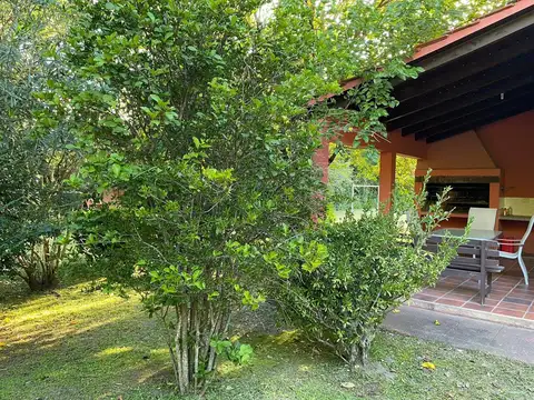 Exc lote 1.600 m2 c/qcho 2 dorm galpón Ibarguren San Lorenzo
