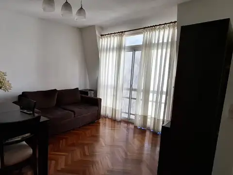 Departamento en Venta en Barrio Norte, USD 93.000