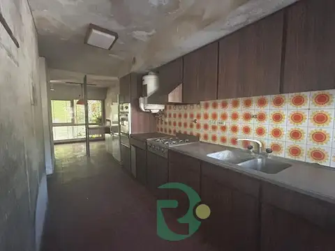 Venta Casa 4amb.Barrio Inglés.Lote 480mts.Hurlingham