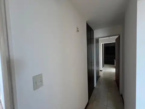 Departamento 4 ambientes con 3 baños