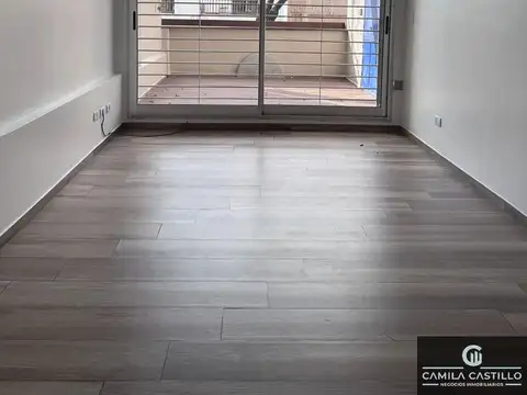 Departamento tipo duplex 2 ambientes c/ cochera en Saavedra