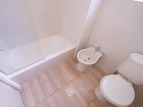 Depto Tipo Casa 2 ambientes con 1 baño