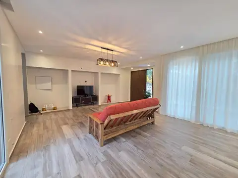 Casa en Venta 1 año