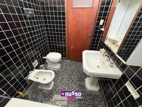 Venta Departamento 4 ambeintes - Isidro Casanova