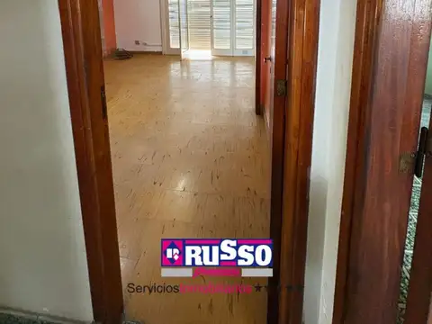Venta Departamento 4 ambeintes - Isidro Casanova